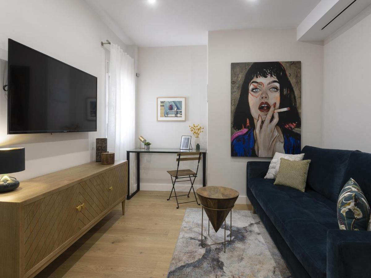 Beautiful Blue Triana Apartment Seville Exterior photo